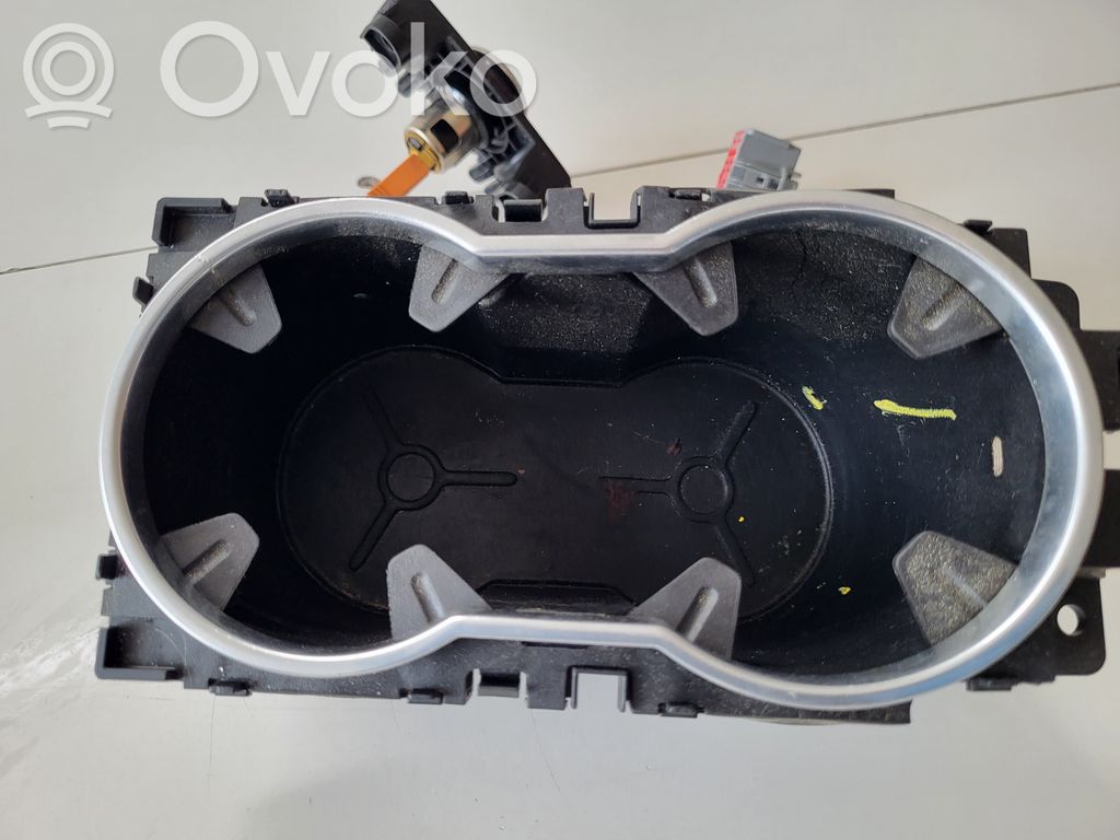 Cup holder   AM51R048196ADW