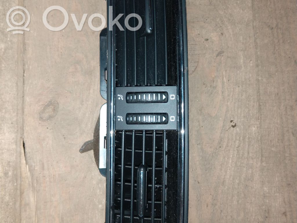 Skoda Superb B6 (3T) Grilă ventilație centrală 