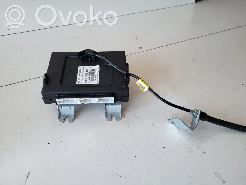 Autres unités de commande / modules   954002WDF0