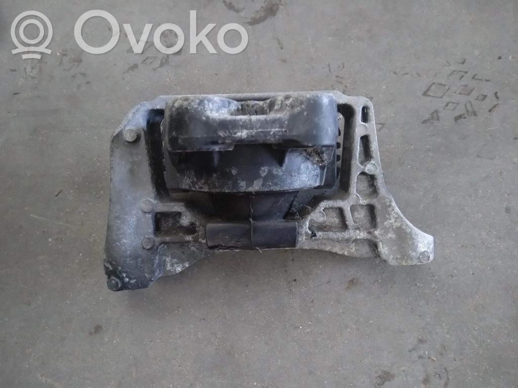 Подушка двигателя   7M516F012YB