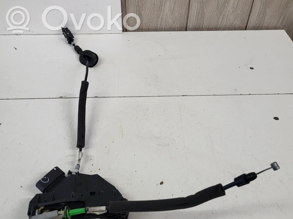 Ford Galaxy Priekšpusē slēdzene 