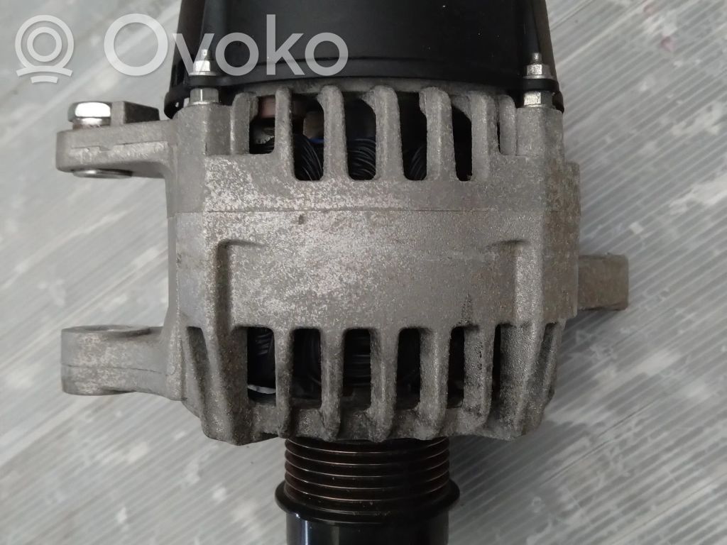 Toyota Auris E180 Ģenerators 