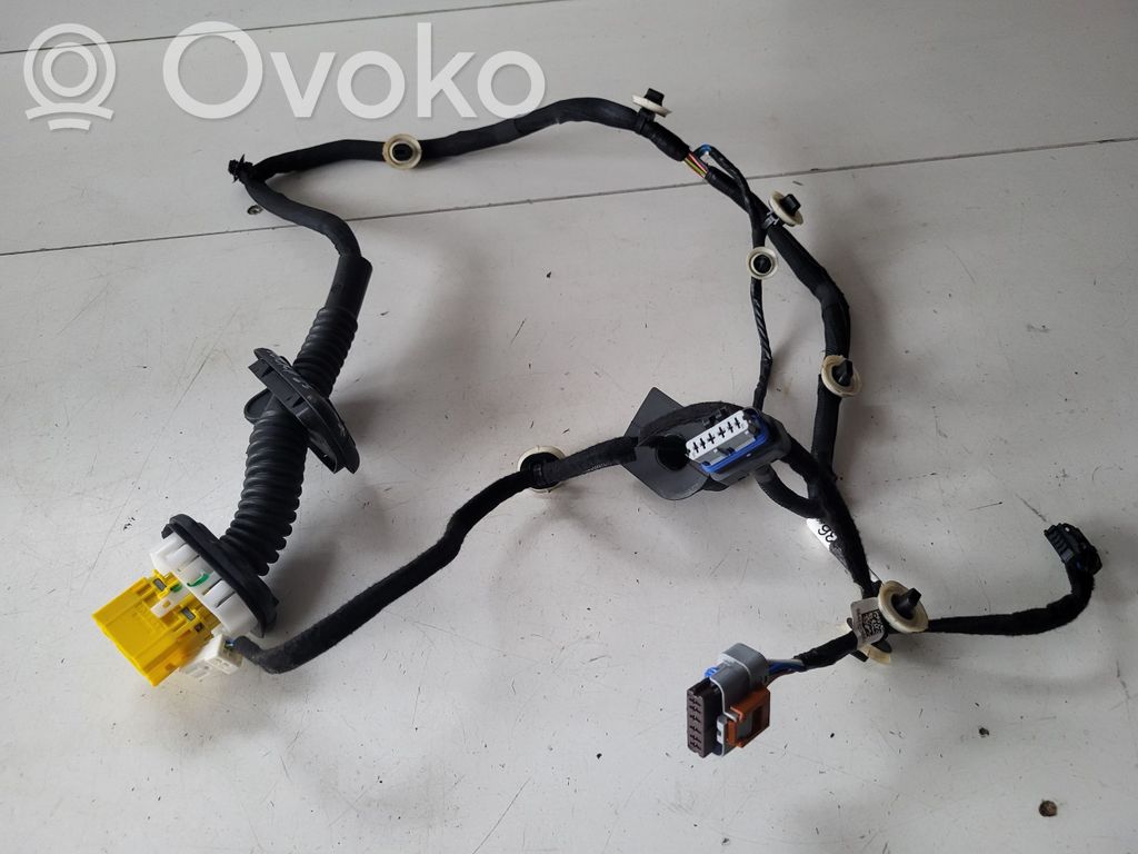 Cableado de puerta trasera   9846103680