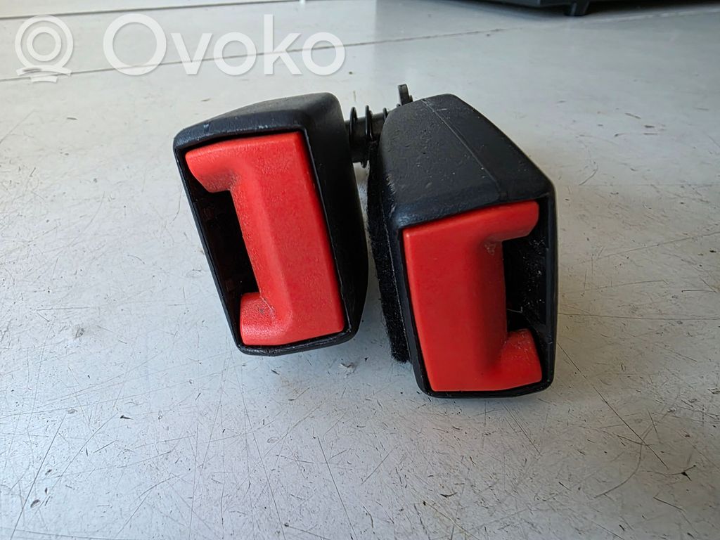 Ford B-MAX Aizmugurējās jostas sprādze 