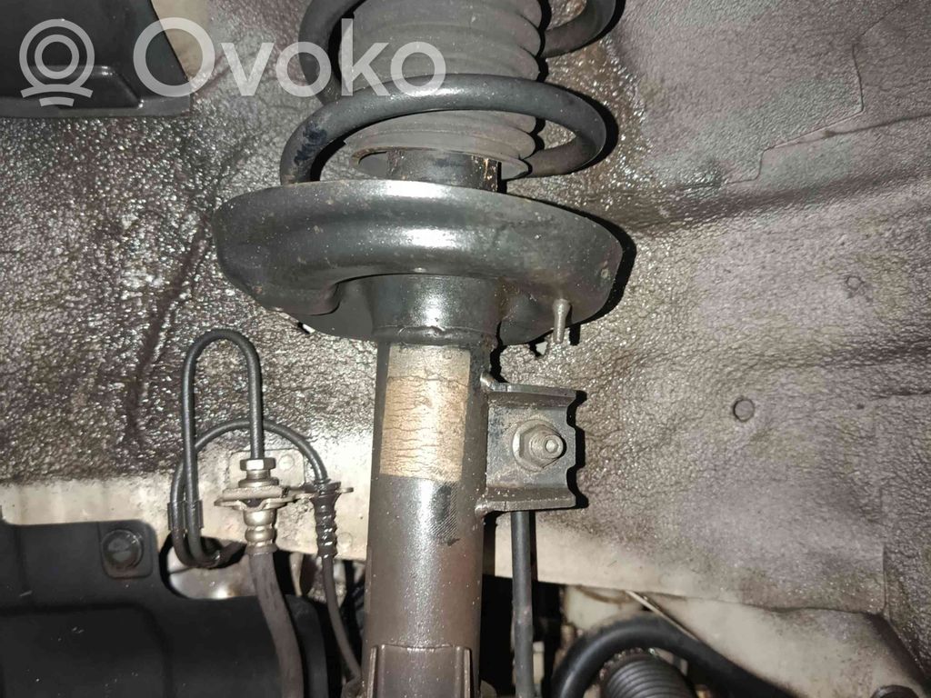Opel Karl Priekšpusē amortizators 