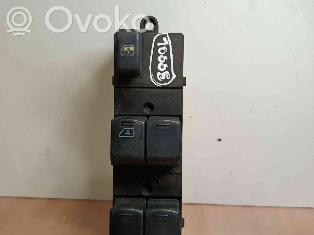 Electric window control switch