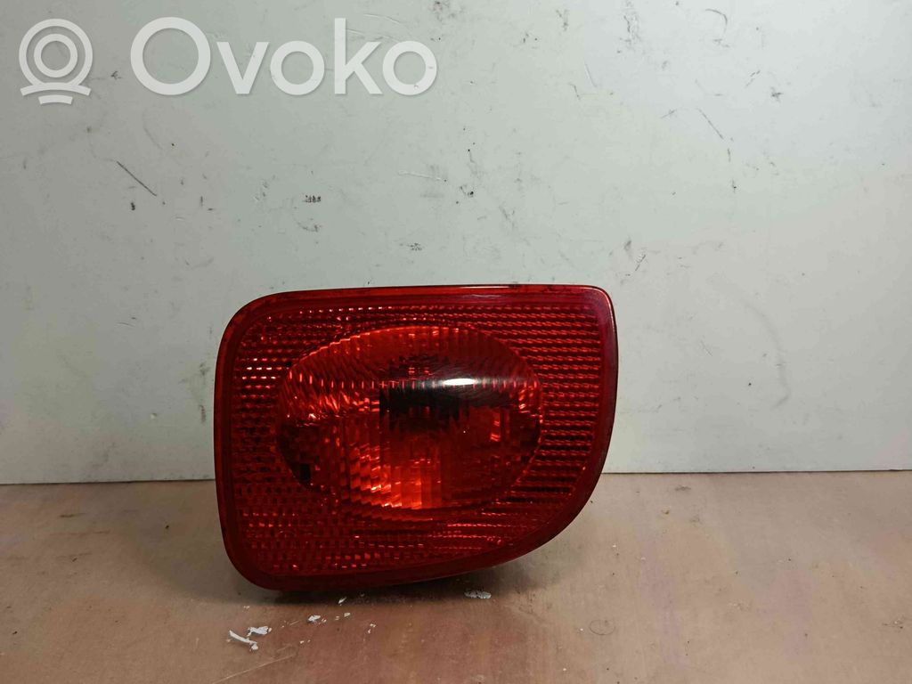 Takasumuvalo   8200419906