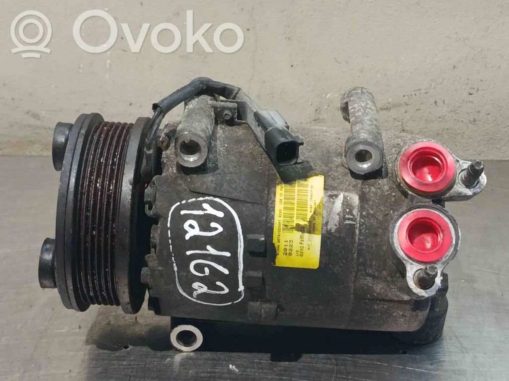 Ford Mondeo MK IV Ilmastointilaitteen kompressorin pumppu (A/C) 
