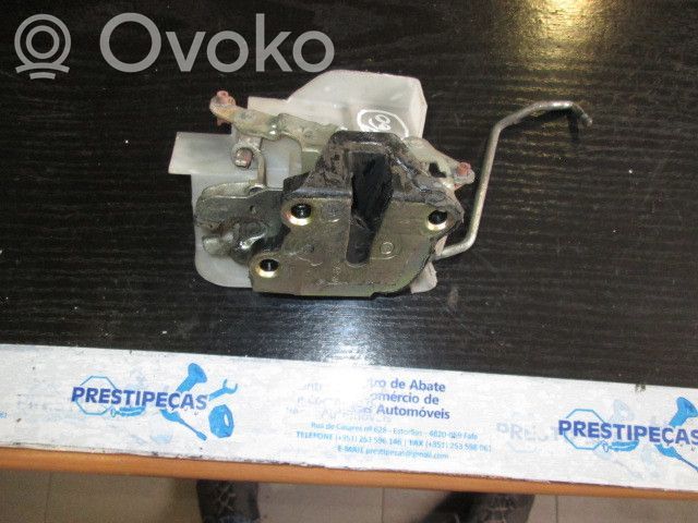 Priekšpusē slēdzene   REF0760