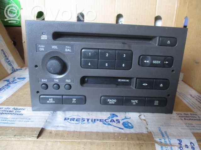 Radio / CD-Player / DVD-Player / Navigation   5038120