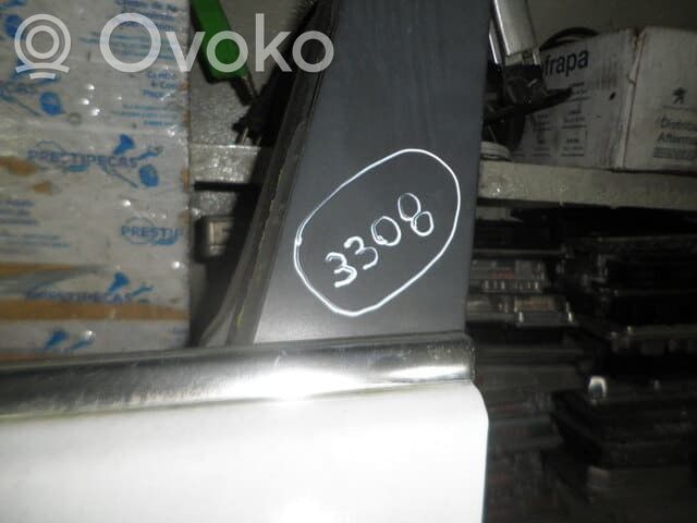 Priekinės durys   POR3308