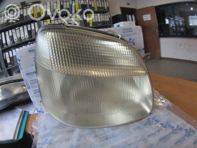 Headlight/headlamp   09204188,3510083E00,67716981,67719081