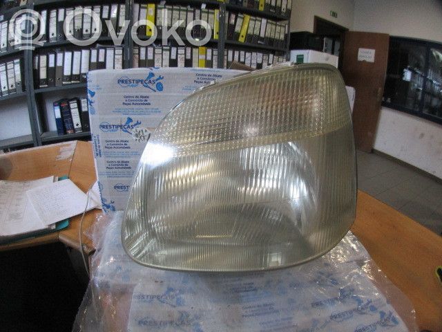 Opel Agila A Lampa przednia 