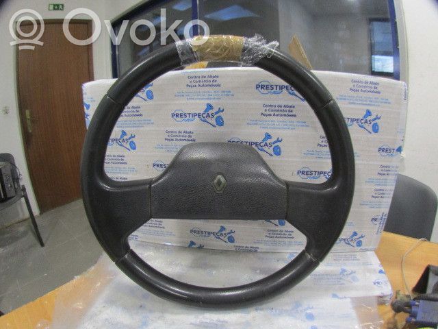 Renault Clio I Vairas 