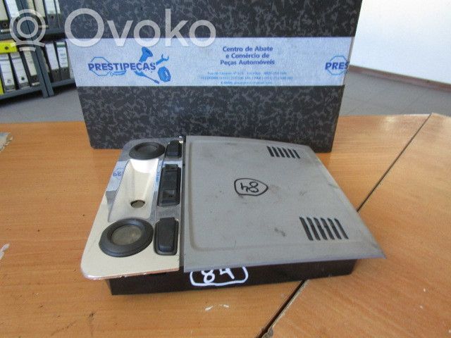 BMW 1 E81 E87 Consola de luz del techo 