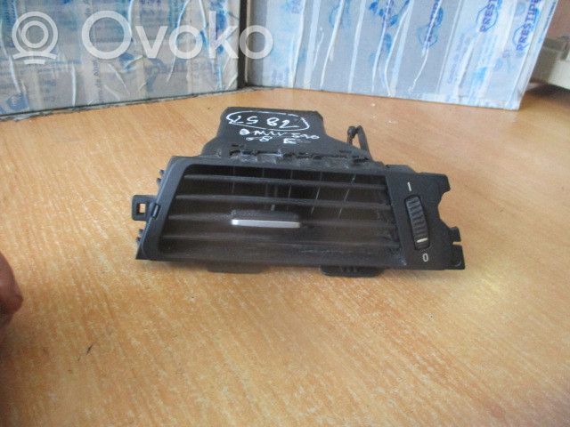 Centrālais gaisa ventilācijas režģis   642291304609