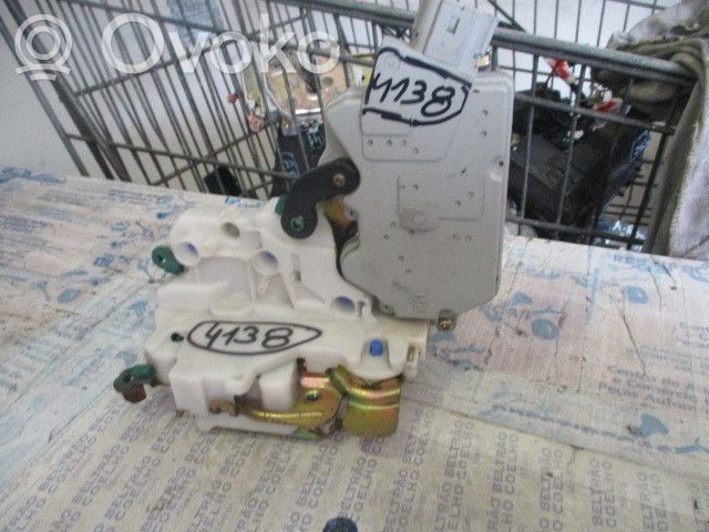 Front door lock   A2979