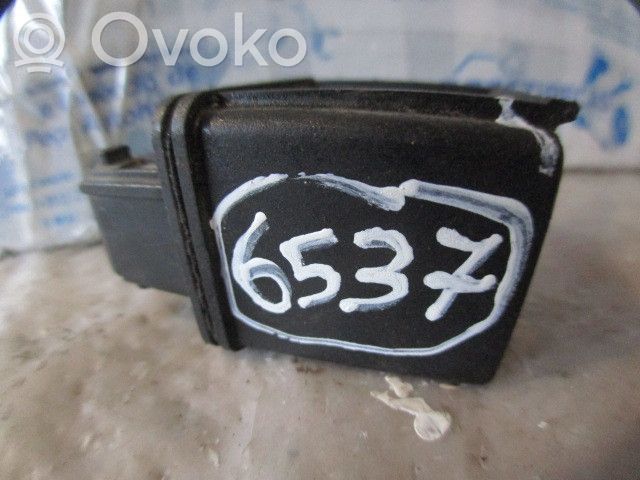 Multifunctional control switch/knob   03730