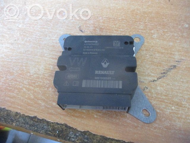 Renault Twingo III Airbag control unit/module 