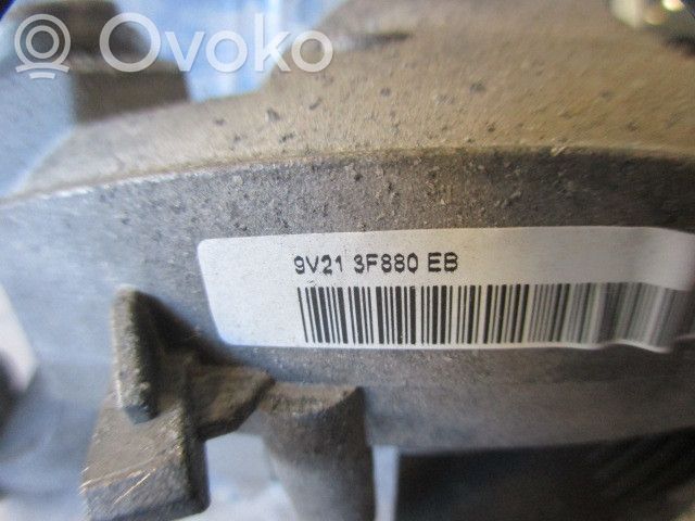 Sonstige Geräte   9V213F880EB