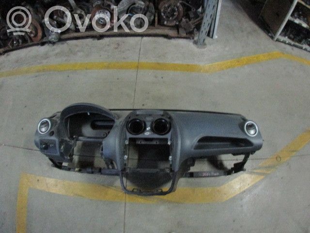 Turvatyynysarja   6S6AA042B85,2S6AA61208AC,2S6AA61209AC,5WK43587,6S6AA044H30AC,6S6T14B056LC