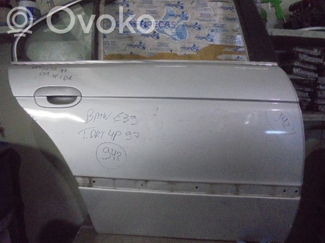 Rear door   REF942