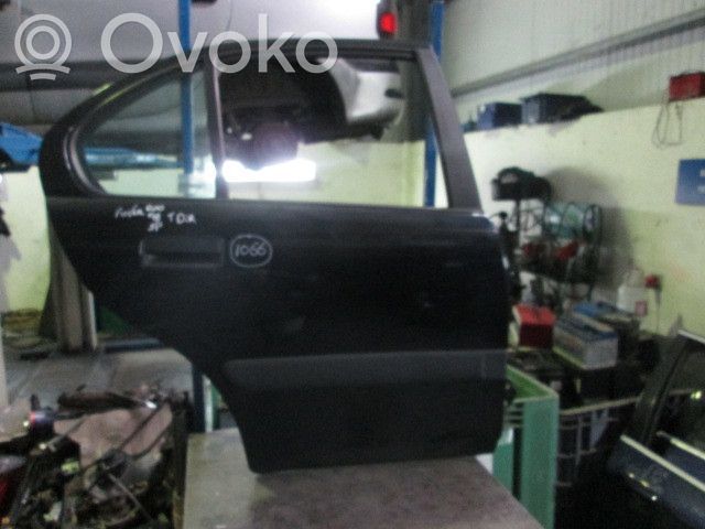Rear door   REF1066