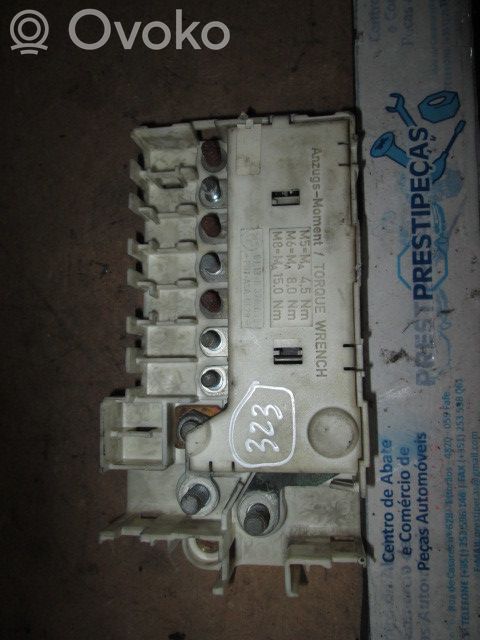 SAM-Steuergerät   61138370639