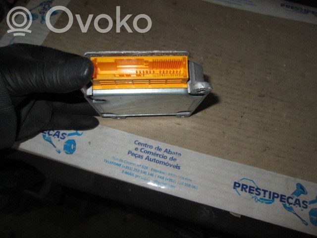 Unidad de control/módulo del Airbag   38910,000,86G00