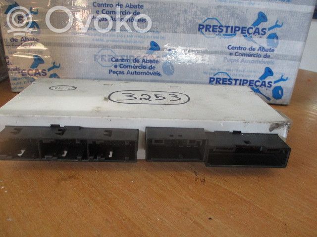 Centrālās atslēgas vadības bloks   61356964142,PORTAFD