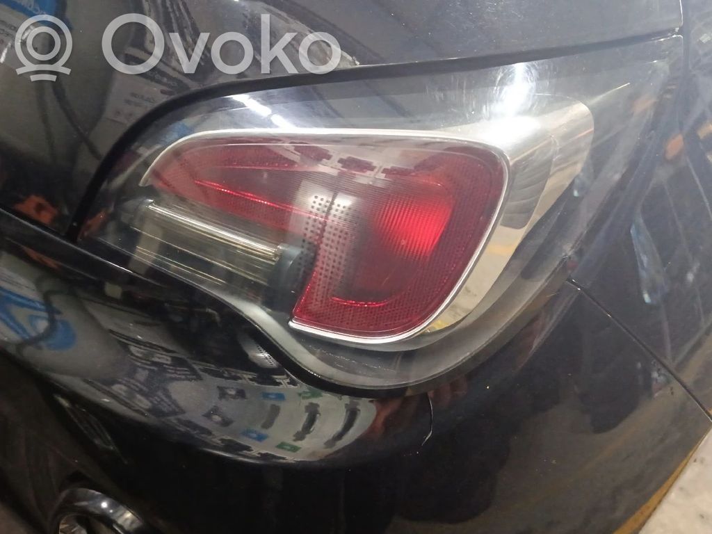 Rear/tail lights