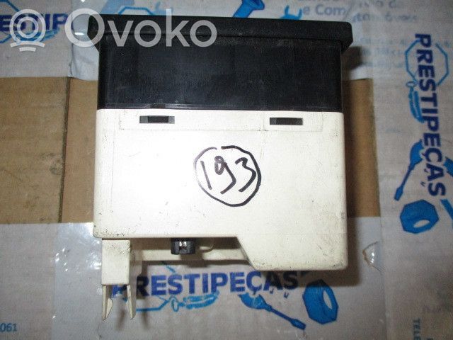 Volvo 440 Screen/display/small screen 
