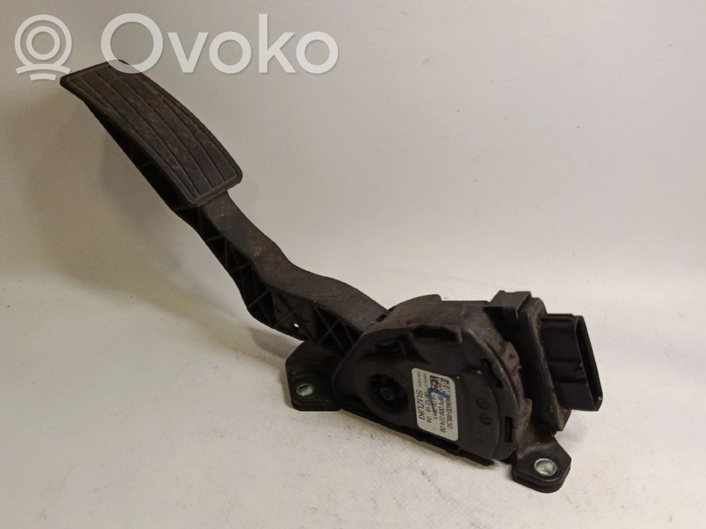Gaspedal   4940068L50