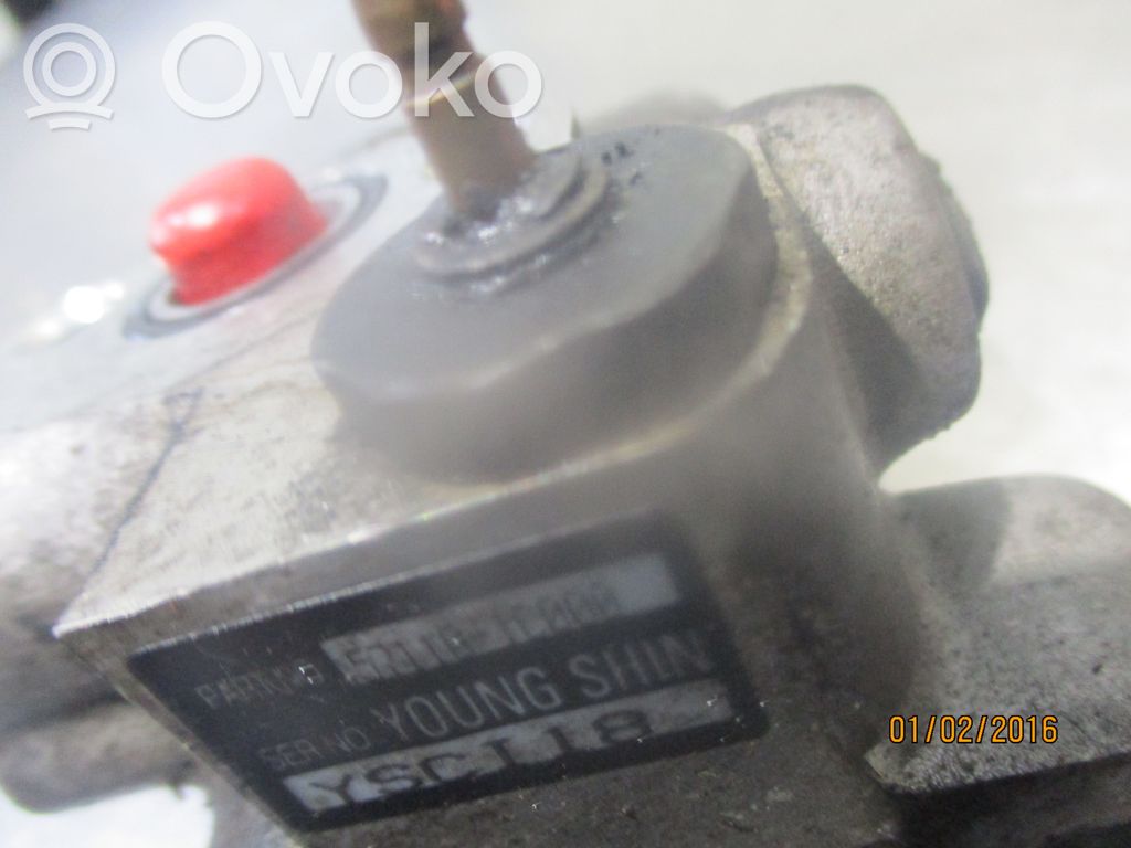 Power steering pump   5711010000