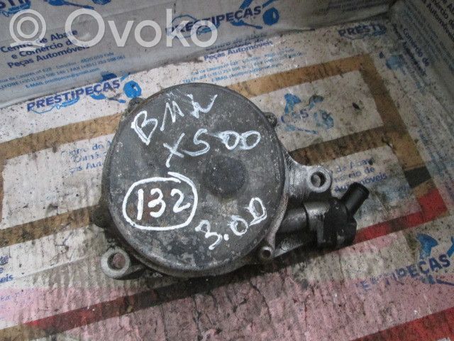 BMW X5 E53 Vacuum pump 