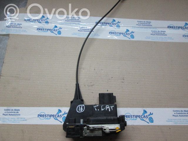 Ford Fiesta Aizmugurē slēdzene 