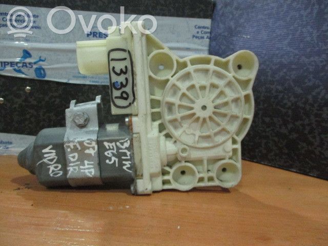 Priekinio lango pakelėjo varikliukas   5WK1052,FRTDRT