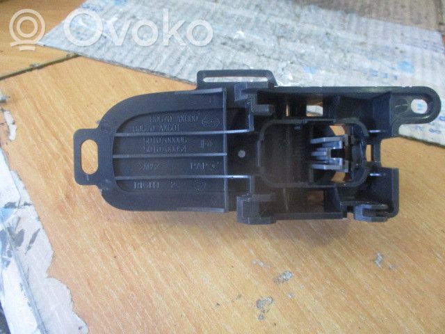 Manecilla interna puerta trasera   5010700054