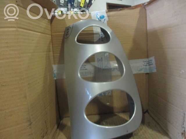 Takavalon verhoilu   423141L