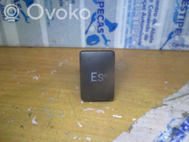 Toyota Yaris Multifunctional control switch/knob 
