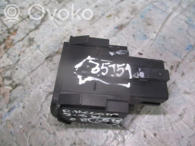 Valokatkaisija   8200121805C,REGULADORFAROIS