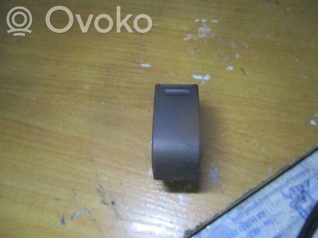 Electric window control switch   646100HC1CA