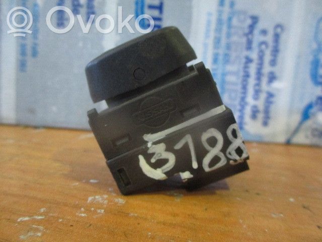 Electric window control switch   221891