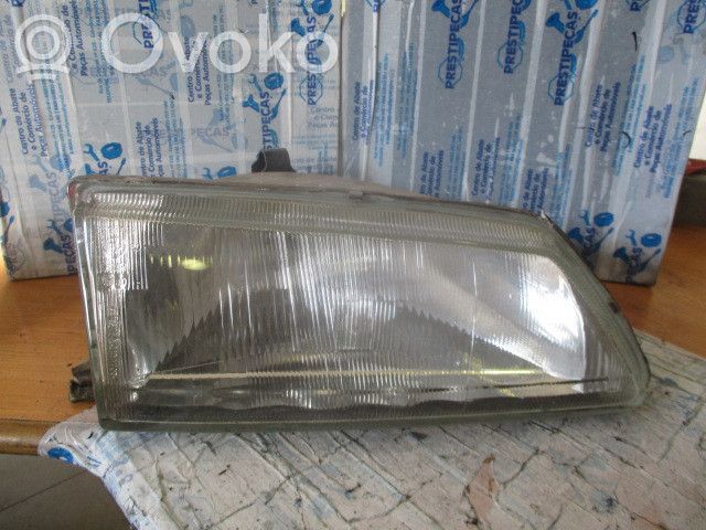 Peugeot 106 Scheinwerfer 