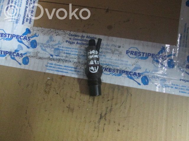 Fuel injector   LCR6705301