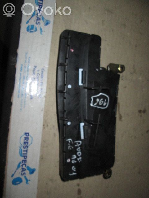 Airbag del asiento   4B0880241D,ESQ