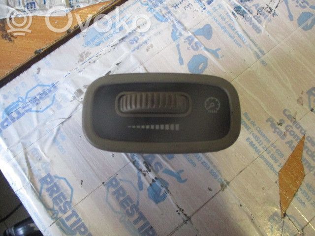 Light switch   XR8313740,LUZINTERIOR