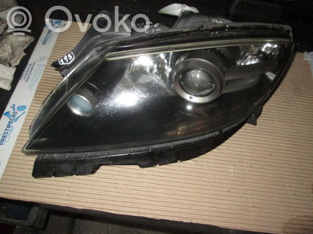 Headlight/headlamp   015,061