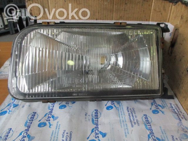 Volkswagen PASSAT B4 Phare frontale 