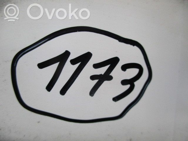 Speedometer (instrument cluster)   91AB10841BC,KM
